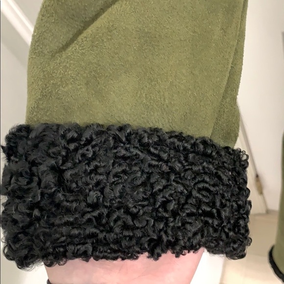 Custom made green and black long jacket - Picture 5 of 8